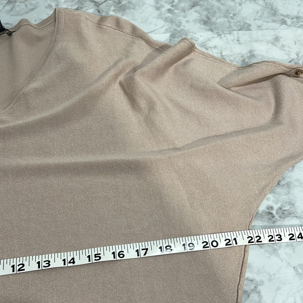 CHELSEA & THEODORE WOMENS PULLOVER BERMUDA SAND Sz MD NEW - Picture 8 of 9